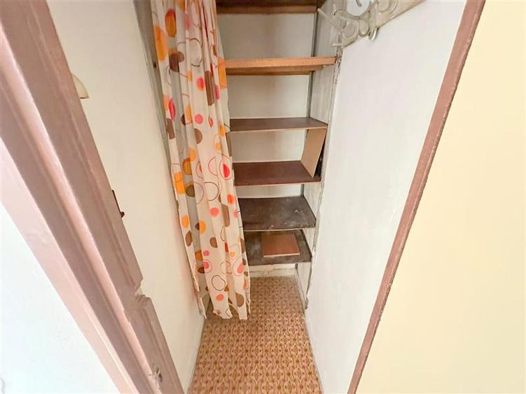 Apartament 3 camere semidecomandat, zona Narcisa