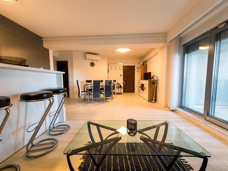 Apartament Modern - Vedere Frontala La Mare - Totul Nou ! - 2