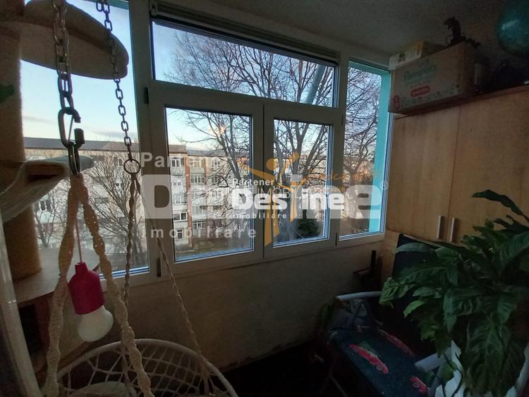 Apartament 2 camere 42 mp renovat cartier Smirodava Roman - 11