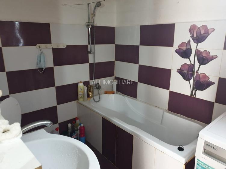Casa 3 camere Km 4-5 - 7