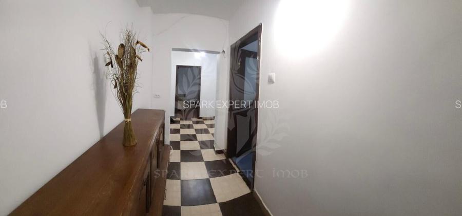 3 CAMERE // REPUBLICII //  MOBILAT SI UTILAT - 15