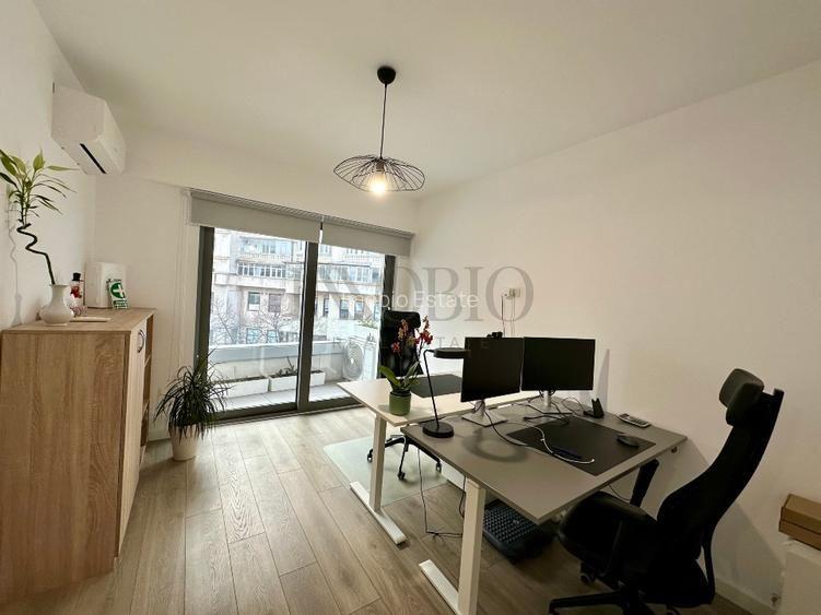 Apartament 3 camere modern | Birou/Firmă | Nemobilat | Pța Unirii - 3