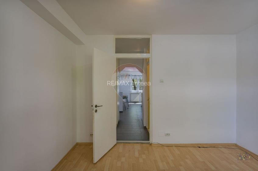Apartament cu 3 camere de vânzare în zona Lacul Tei - 19