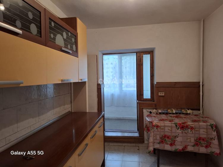 Apartament 3 camere in str Codrii Cosminului, decomandat, parter,balcon 11,04 mp - 2