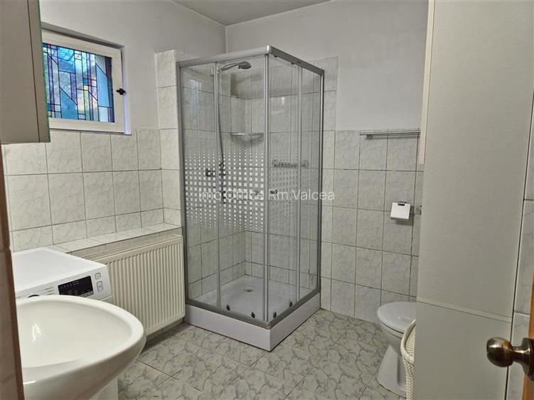 CASA LA VLADESTI - OAZA DE LINISTE APROAPE DE ORAS - 8