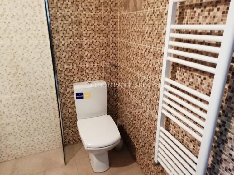 Casa 6 camere libera la vanzare zona AFI - 26