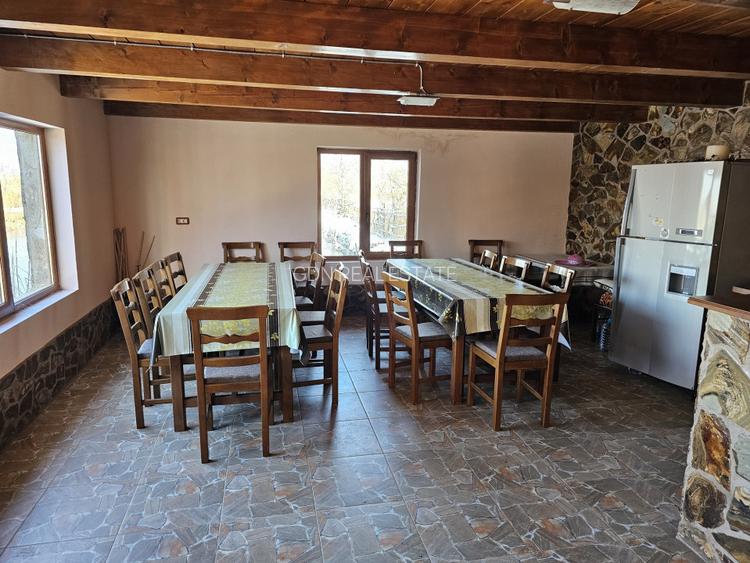 Casă de vacanță cu 6 camere + teren suprafață 7.384 mp, Brădet, Bihor - 13