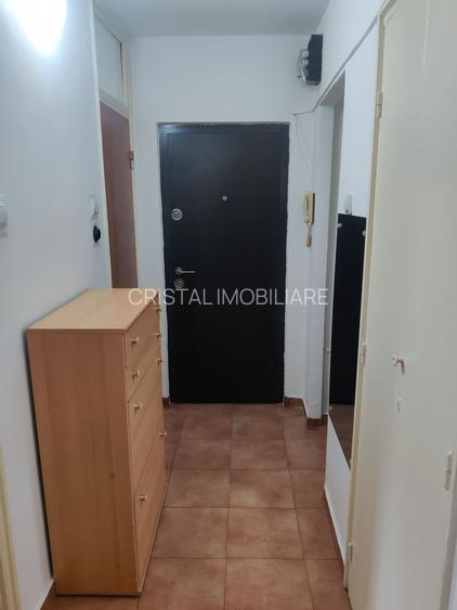 Închiriere Garsonieră 34 mp, decomandată, Titan – bloc reabilitat, etaj 8/9 - 6