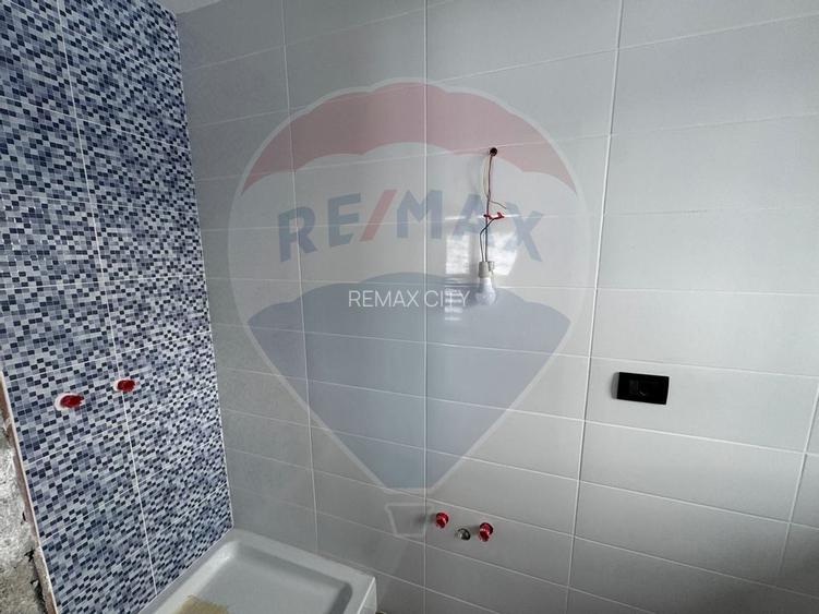 Casa  si  teren zona Balaurul - 31