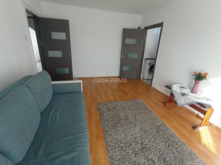 Apartament 2 camere Podu Ros-Piata Nicolina, mutare imediata - 2