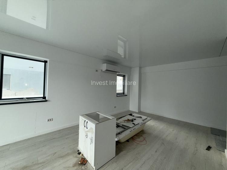 APARTAMENT 3 CAMERE , NICOLINA , DECOMANDAT , ETAJ INTERMEDIAR - 2