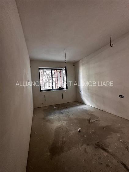 3 camere Berceni sector 4 - 2