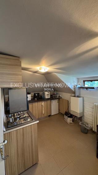 UNIVERSITATE - Batistei - Vanzare MANSARDA in VILA  Interbelica ! - 21