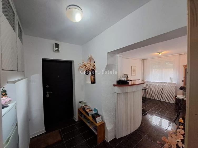 Apartament 2 camere de vânzare – zonă centrală, Medicina / Prefectură - 3