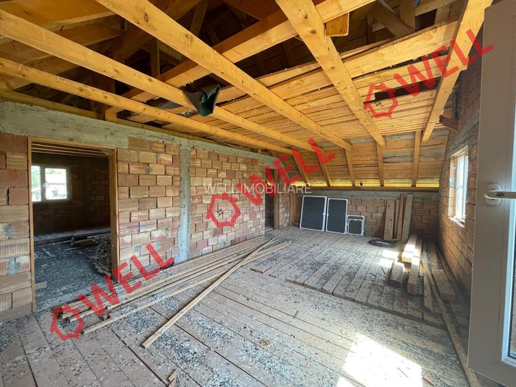 Casă familială de vânzare în Vâlcele - 8