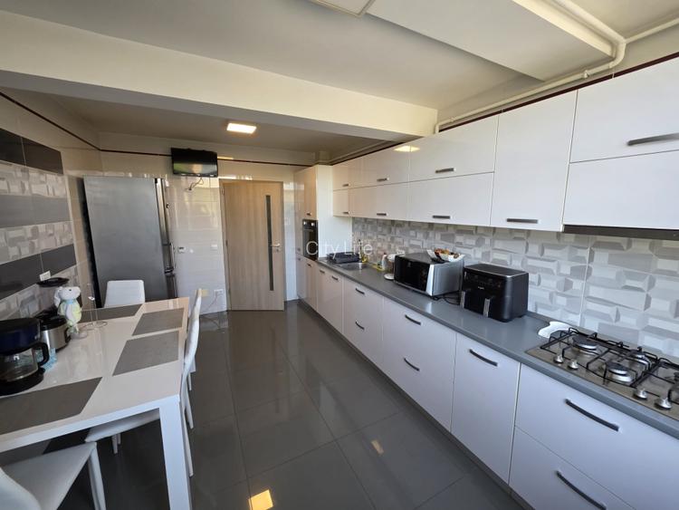 Apartament modern 4 camere  la 600 m de Family Market Bucium - 4