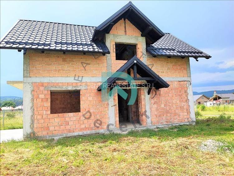 Casa la rosu, Cartierul Pacii, Vulcan - 4