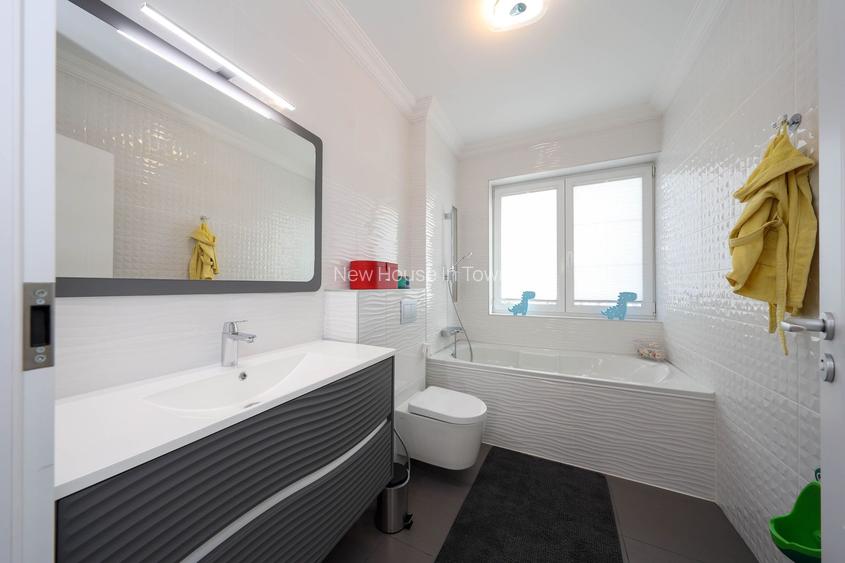 Casă ideală pentru familie în Brașov, Bunloc – spațioasă, luminoasă, priveliște - 27