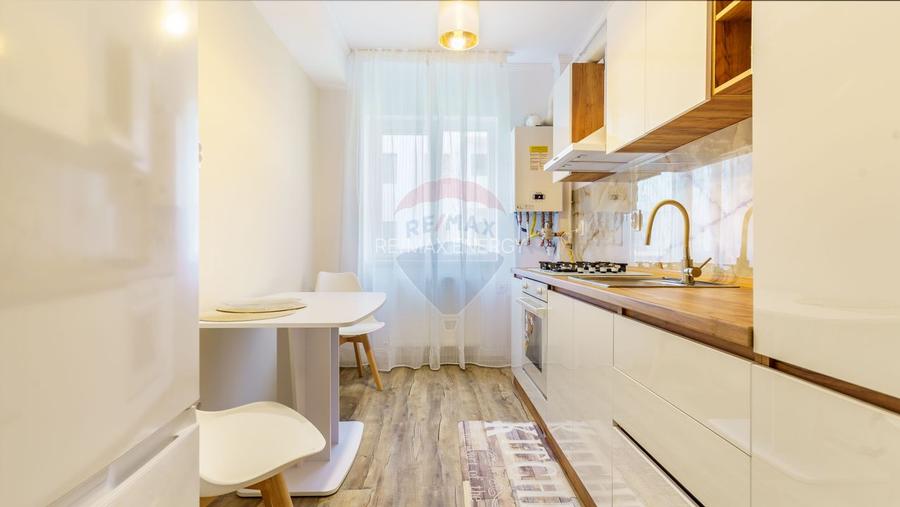 Apartament modern cu 2 camere, Decomandat, Comsion 0% - 4