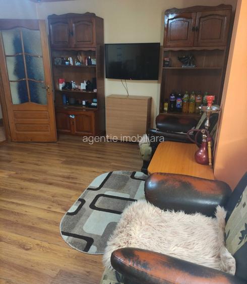 3 decomandate - primul rand la MARE - 4