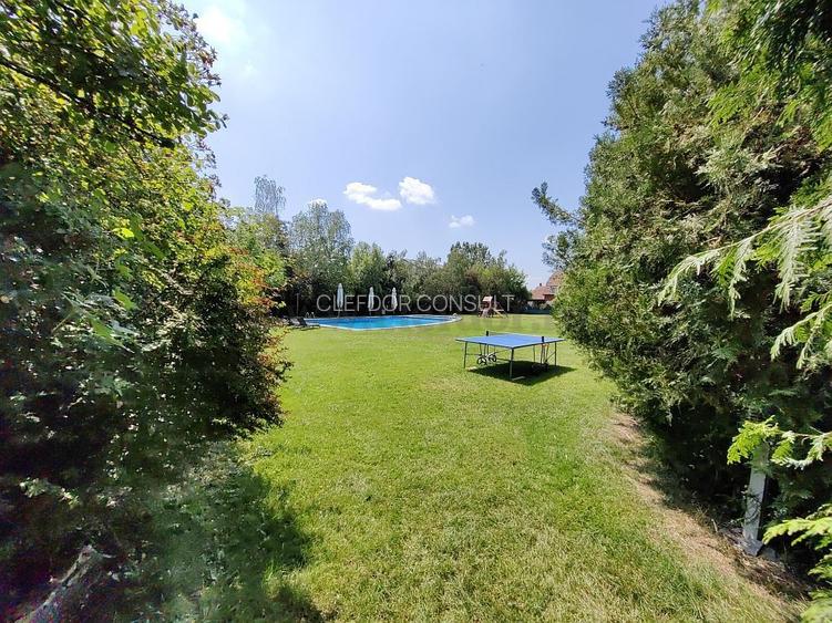 Vilă cu acces la piscina langa Jolie Ville - 26