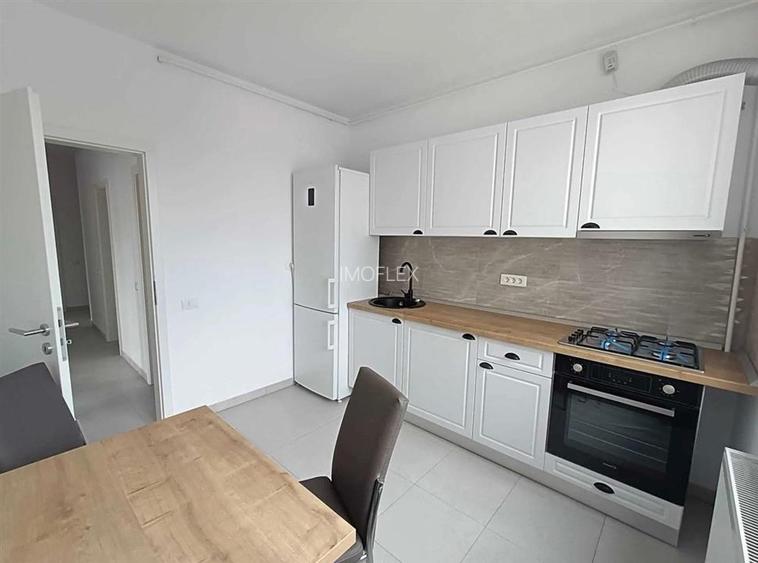 Apartament 3 camere, 80 mp, zona Tractorul - 2