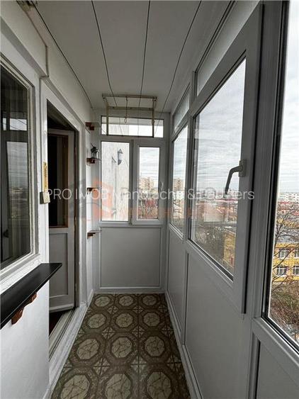 Apartament 2 camere cf 1 decomandat zona Micro 5 - 10
