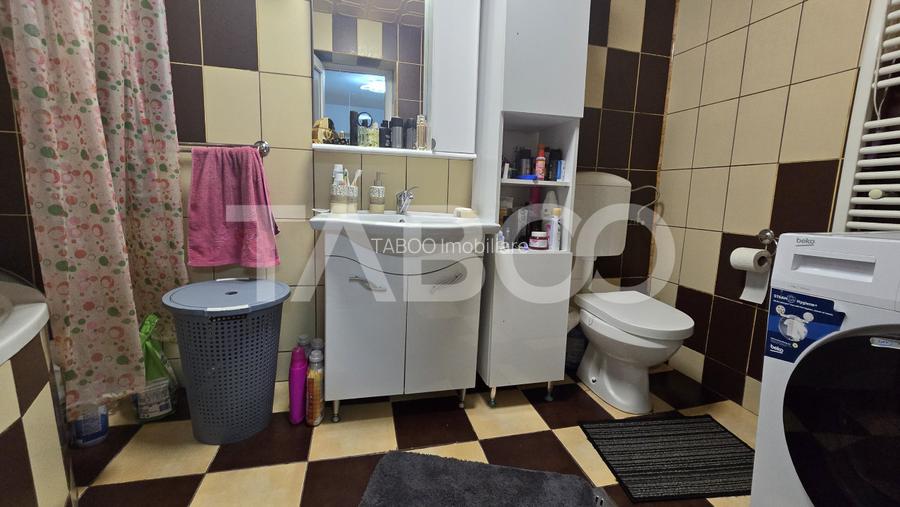 Apartament la casa de vanzare curte comuna Orasul de Jos Sibiu - 13