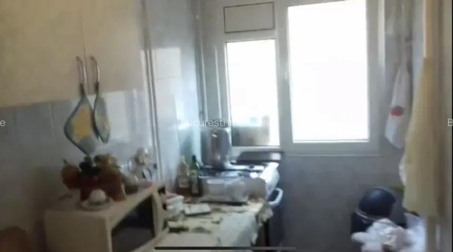 Piata Resita, Grand Arena bl.1978,reabilitat,et.1/4,Liber - 4