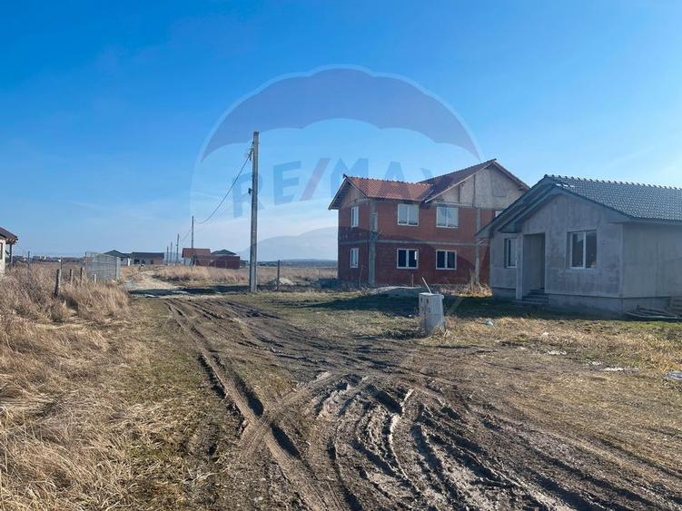 Teren Cihei / 1.632mp/ lângă Fundația Neșu