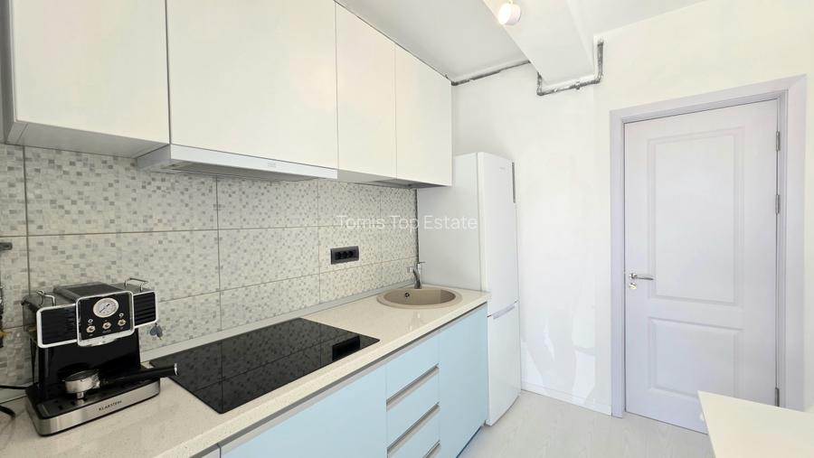 Studio in Mamaia Nord, pe partea cu marea - terasa si loc de parcare - 6