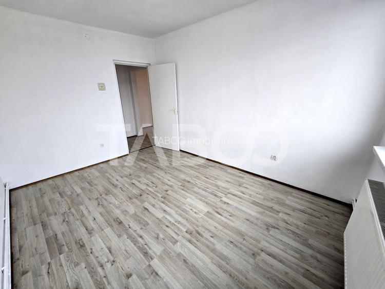 Apartament decomandat de vanzare cu 3 camere balcon zona Mihai Viteazu - 6