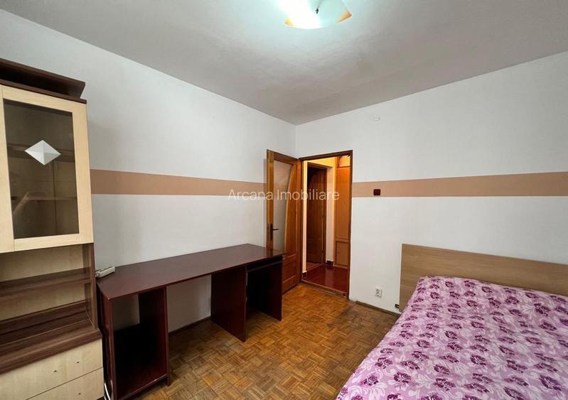 Apartament 3 camere 60 mp etaj intermediar Semicentral  - 4