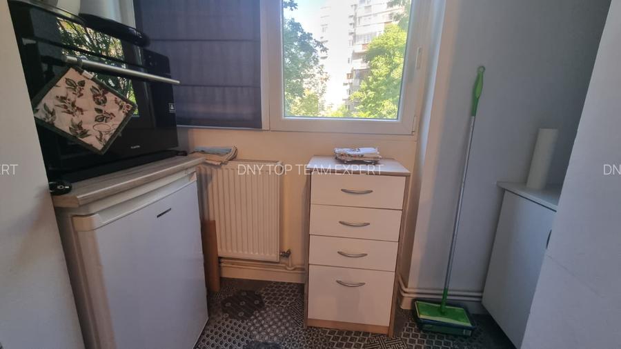 Apartament 4 camere, centrală proprie, parcare, 5 min metrou Apărătorii Patriei - 19