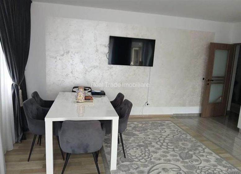 Apartament cu 3 camere Tractorul - 4