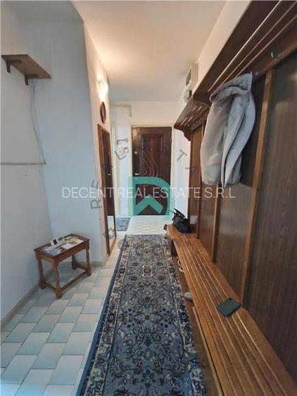 Apartament 3 camere, etaj intermediar,Tractorul, Brasov - 12