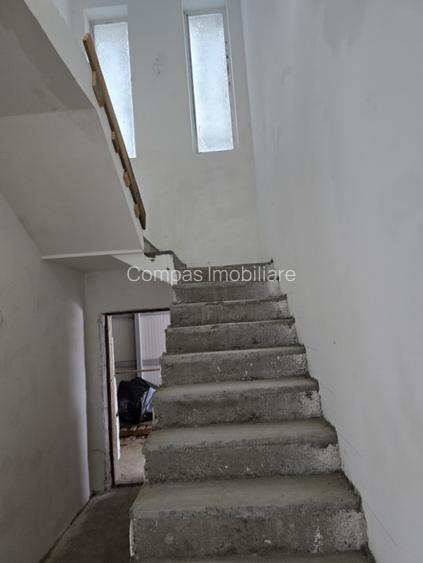 Vile exceptionale in Tunari - predate la cheie - 7