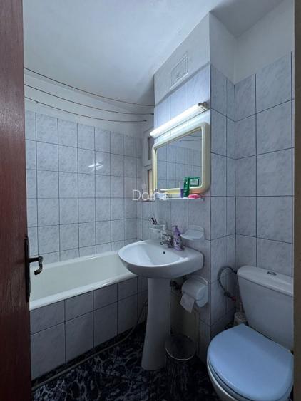 inchiriez apartament doua camere Eroii Revolutiei - 12