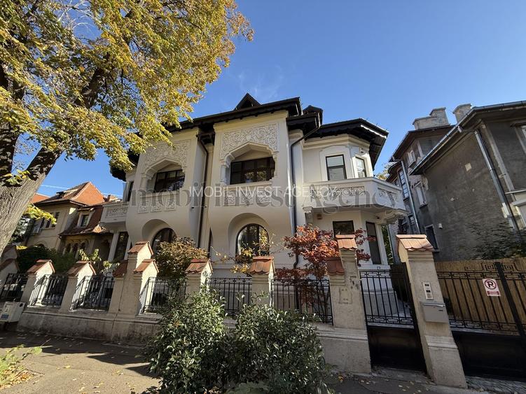 Vilă interbelică restaurată – Dorobanți Capitale 363 mp utili - 2