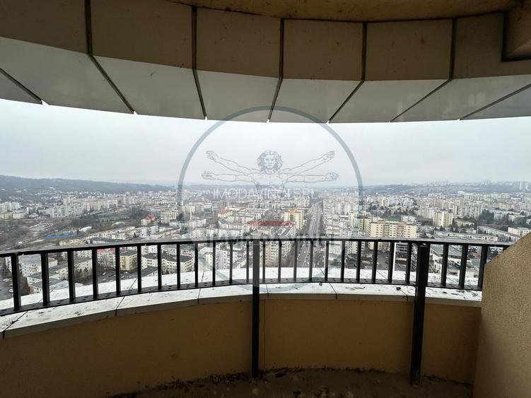 Penthouse West Tower - 3