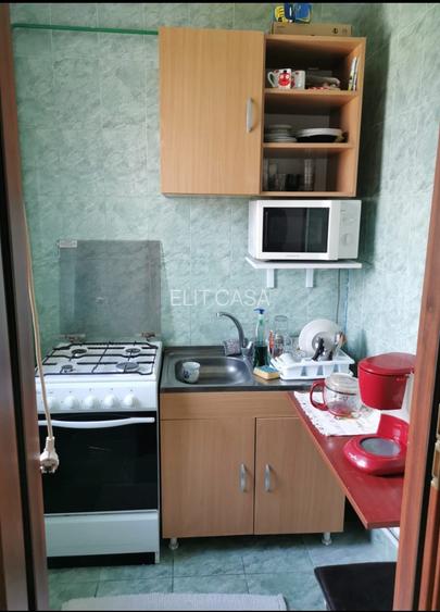 Apartament cu 1 cameră, decomandat, zona Tatarasi - 5