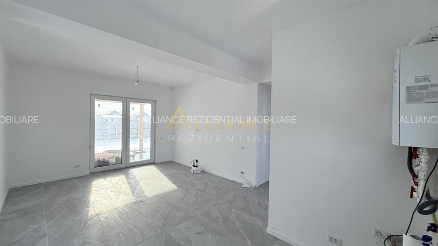 Casa Individuala - 3 camere - 2 bai - 371 mp teren - 8