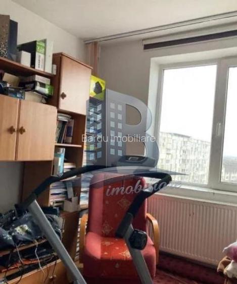 Apartament 3 Camere/ Crangasi/ Centrala Proprie - 2