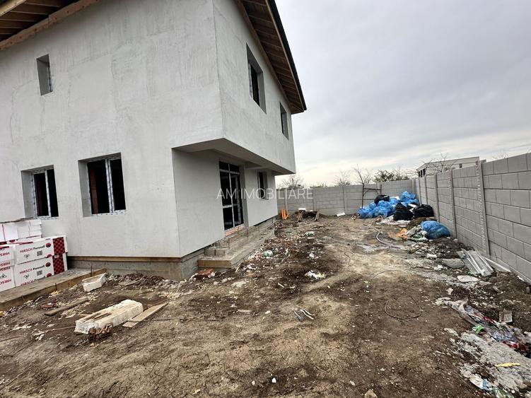 CASA SINGULARA PRELUNGIREA GHENCEA, TOATE UTILITATILE, COMISION 0% - 10