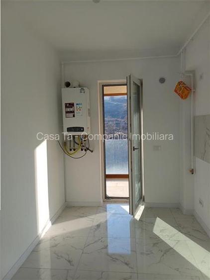 Locuinta cu 4 camere pentru un proprietar cu imaginatie - 13