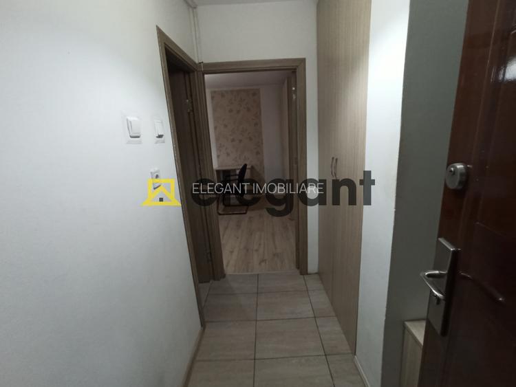 Garsoniera, moderna, 1 Mai, zona Helin - 5