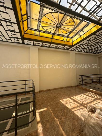 SPATIU COMERCIAL - BRAILA - PIATA TRAIAN - 12