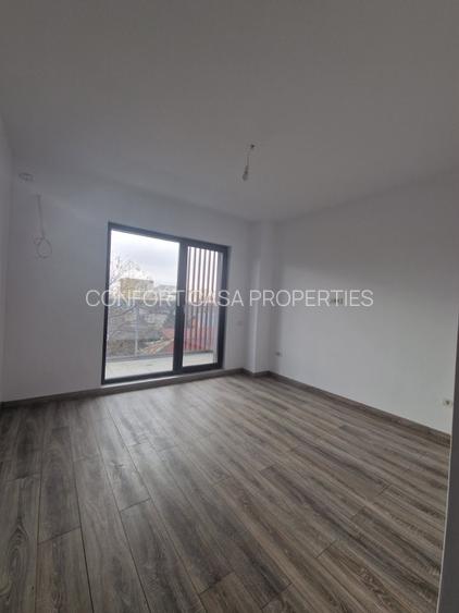 Decebal - Unirii -  Bloc nou - Apartament 3 camere - terasa - 2 grupuri sanitare - 22