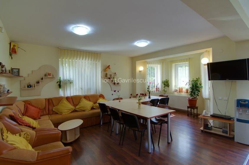 Vila 14 camere cu baie proprie - Grand Mall Arena - 3