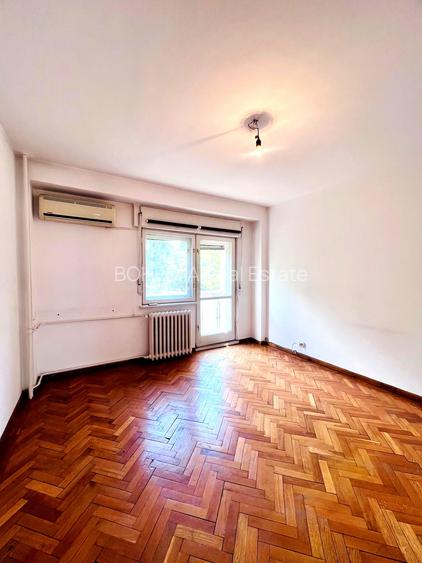 3 Camere | Bulevardul Unirii | Piața Constituției | Vedere Fântâni | Etaj 4 | 26 - 11
